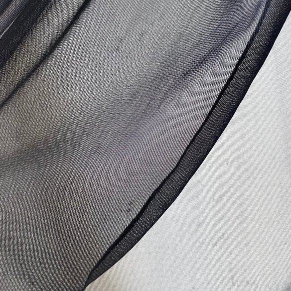 LA SENZA - SHEER LACE AND MESH LINGERIE TOP - Picture 3 of 6